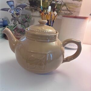 stoneware teapot. Sorrento collection. Debby Segura for Signature Housewares.